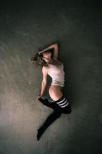 Olga Kobzar-Nude-9-leakedmodels.com.jpg