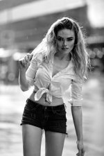 Ellina Muller-Nude-9-leakedmodels.com.jpg