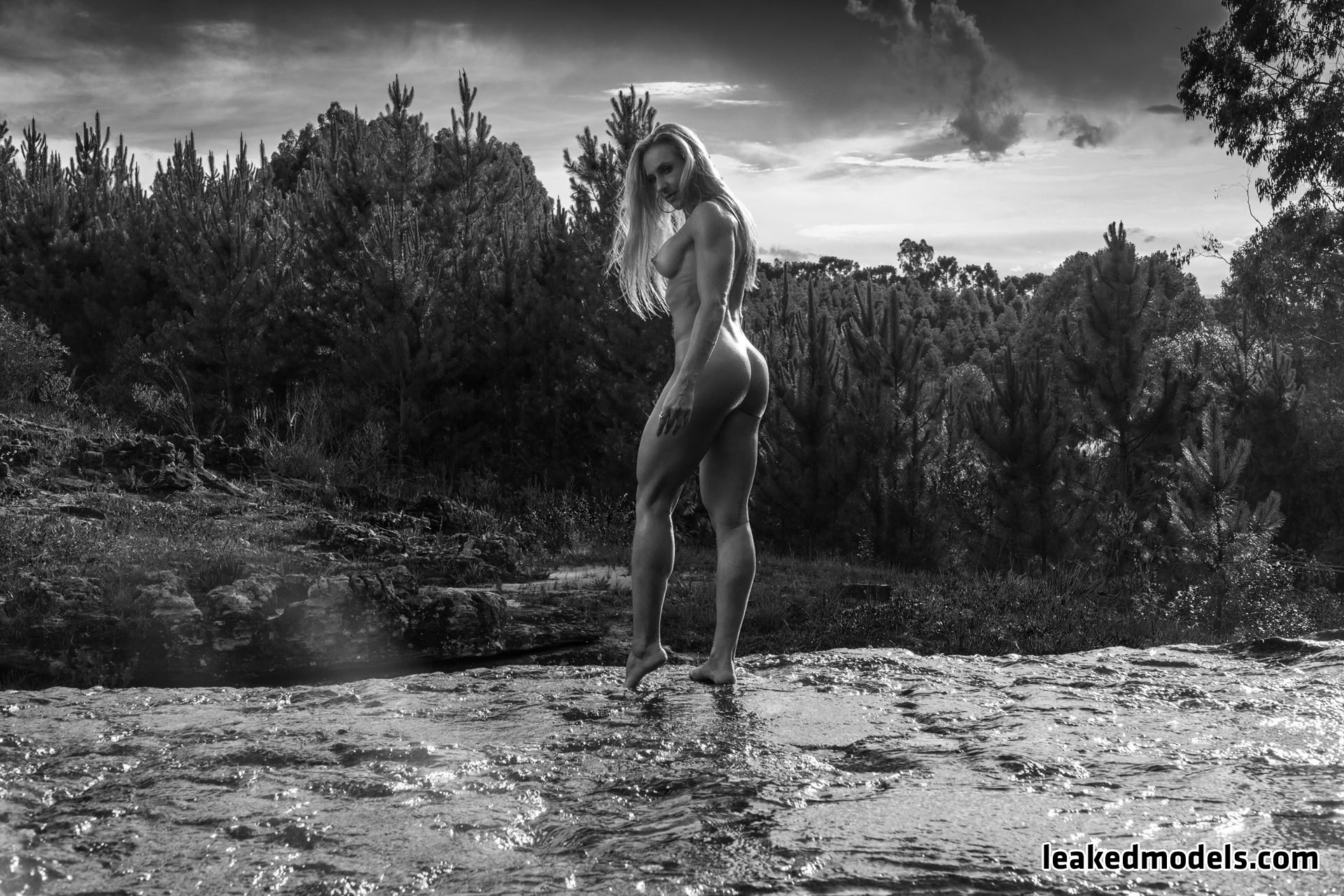 aline hirth leaked nude leakedmodels.com 0030 - Aline Hirth – alinehirth Instagram Nude Leaks (30 Photos)