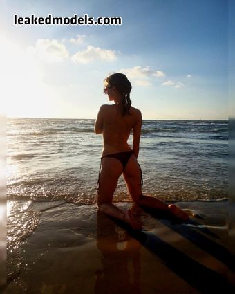 Yulia Sergeevna Kalnitskaya Nude Leaks OnlyFans Photo 25