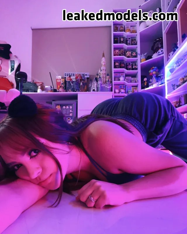 AriGameplay Twitch Streamer Sexy Leaks (37 photos + 5 videos)