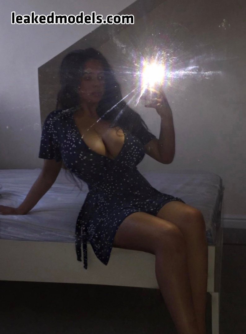 simone goodall leaked nude leakedmodels.com 0007 - Simone Goodall Patreon Sexy Leaks (25 Photos)