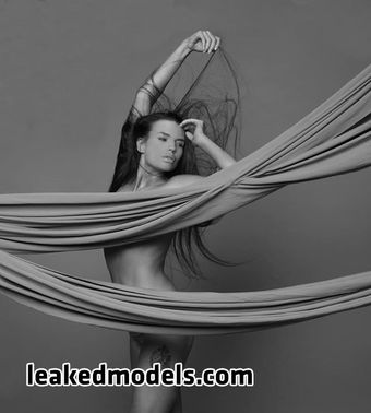 Alona Mandel-Suslova Nude Leaks OnlyFans Photo 8
