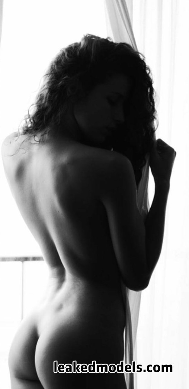 daniela baldi leaked nude leakedmodels.com 0010 - Daniela Baldi Instagram Nude Leaks (42 Photos)