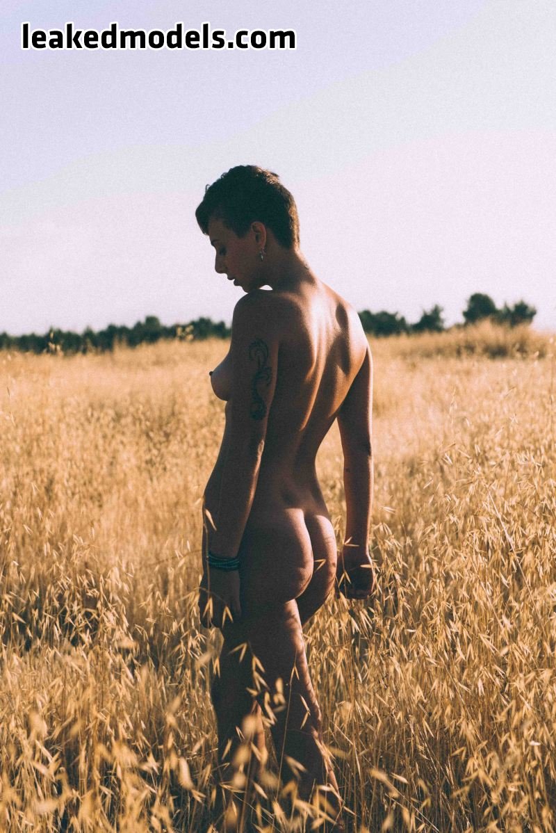 tohar fried leaked nude leakedmodels.com 0006 - Tohar Fried Instagram Nude Leaks (20 Photos)